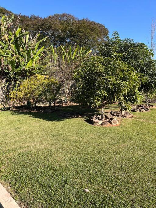 Tranquilo E Perto De Tudo Em Sr Sao Roque  Ngoại thất bức ảnh
